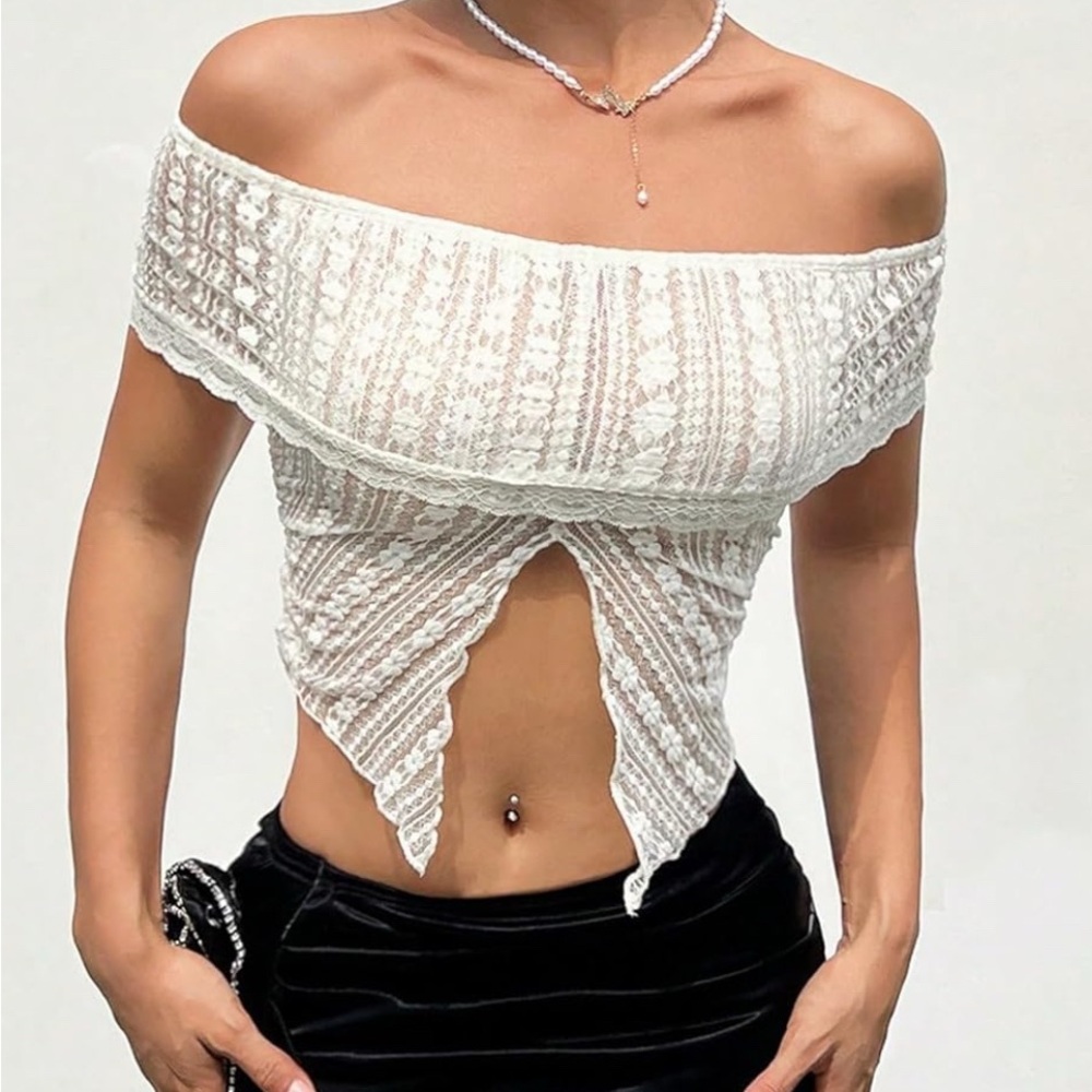 Brand New Elegant Off-Shoulder Lace Top - SZ L